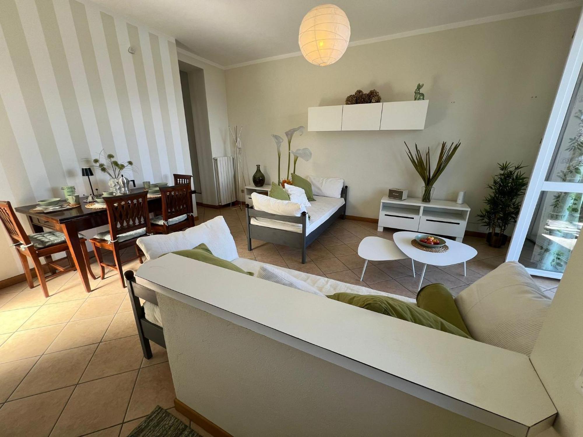 Miralago Stresa Luaran gambar